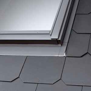 Оклад VELUX EDS 2000+BDX с гидро-теплоизоляцией для плоских кровельных материалов 66х98