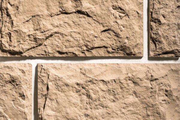 Рядовая плитка Leonardo Stone Бретань 933 с расшивкой 1,5 см